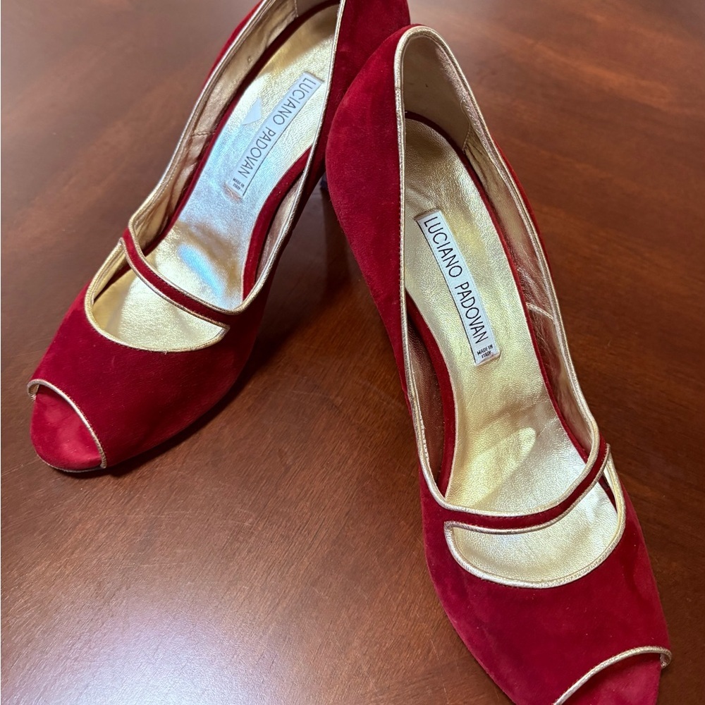 Elegant Red Peep-Toe Heels - Picture 4 of 7